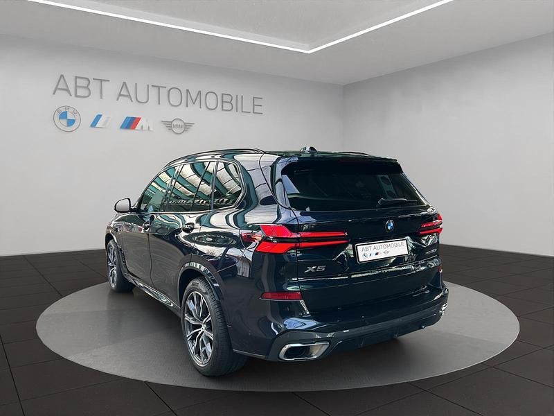 Gebraucht BMW X5 Comfort Edition 298 PS (219 kW) 2025 Schwarz SUV