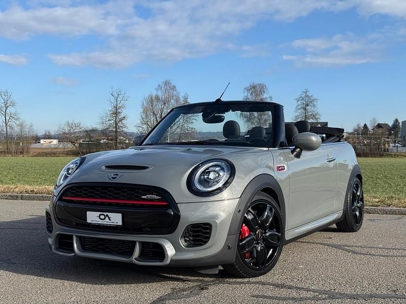 Gebraucht Mini John Cooper Works 231 PS (169 kW) 2019 Kleinwagen