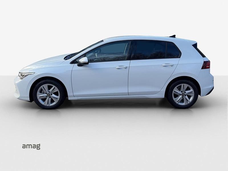Gebraucht VW Golf VIII Basis 115 PS (84 kW) 2024 Pure white uni Limousine