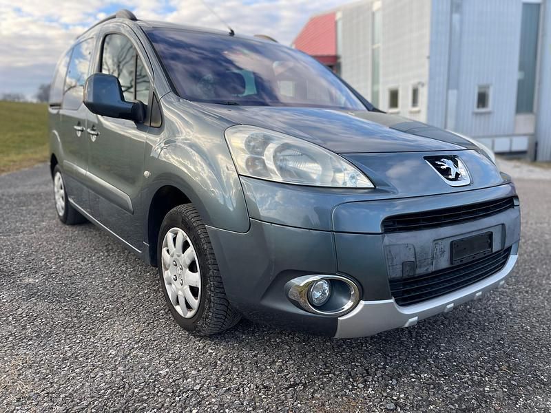 Gebraucht Peugeot Partner 120 PS (88 kW) 2010