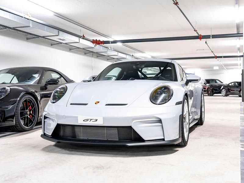 Neu 2025 Porsche 911 Carrera Coupé | CHF 242’790 - Bild 1/4