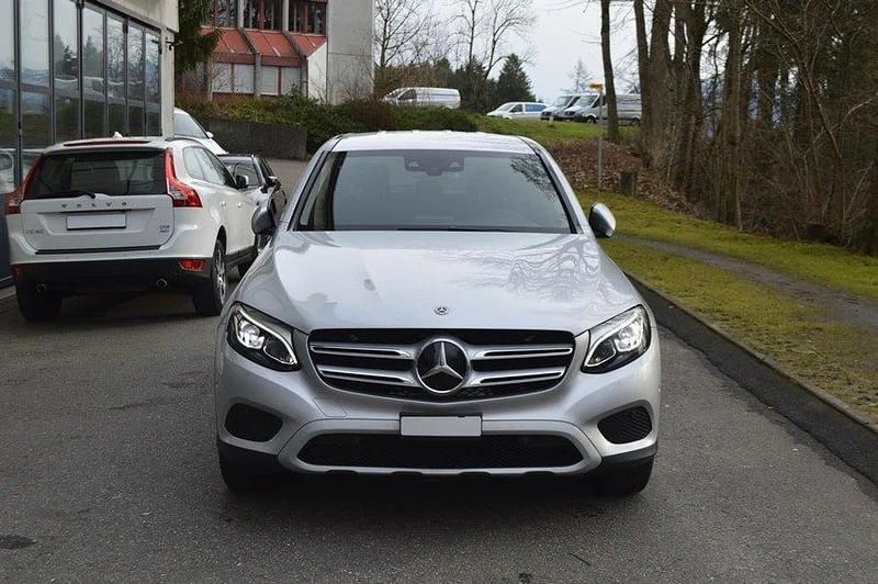 Gebraucht Mercedes GLC250 211 PS (155 kW) 2019 SUV