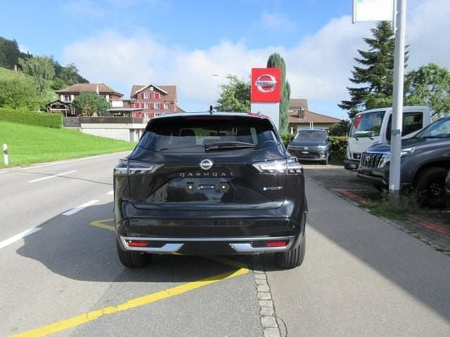 Gebraucht Nissan Qashqai Tekna 190 PS (139 kW) 2024 Schwarz SUV