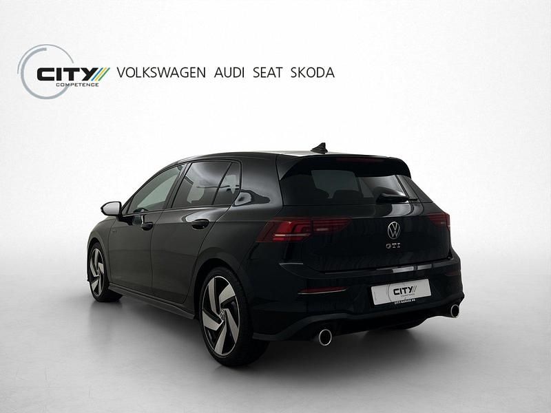 Gebraucht VW Golf GTI 265 PS (194 kW) 2024 Schwarz Limousine