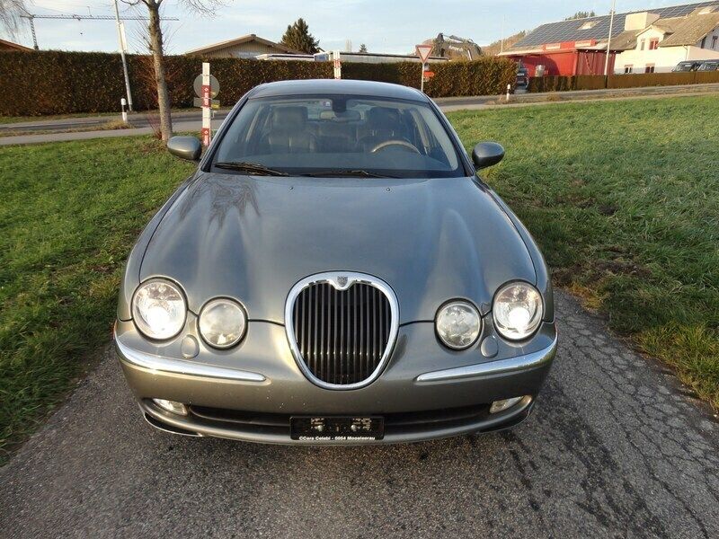 Gebraucht 2003 Jaguar S-Type Executive Limousine | CHF 9’990 - Bild 1/4