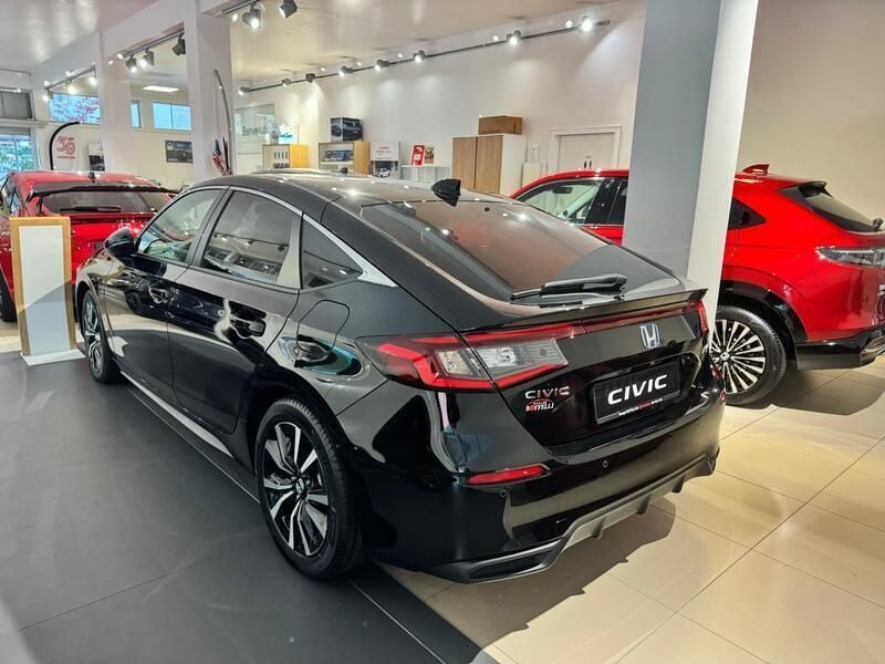 Gebraucht Honda Civic Elegance 184 PS (135 kW) 2024 Schwarz Limousine