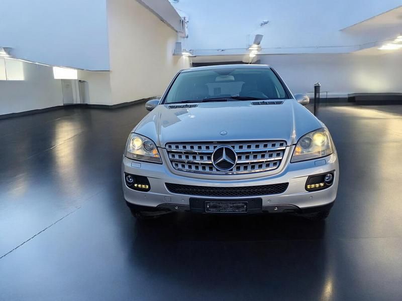 Gebraucht Mercedes ML320 224 PS (164 kW) 2007 SUV