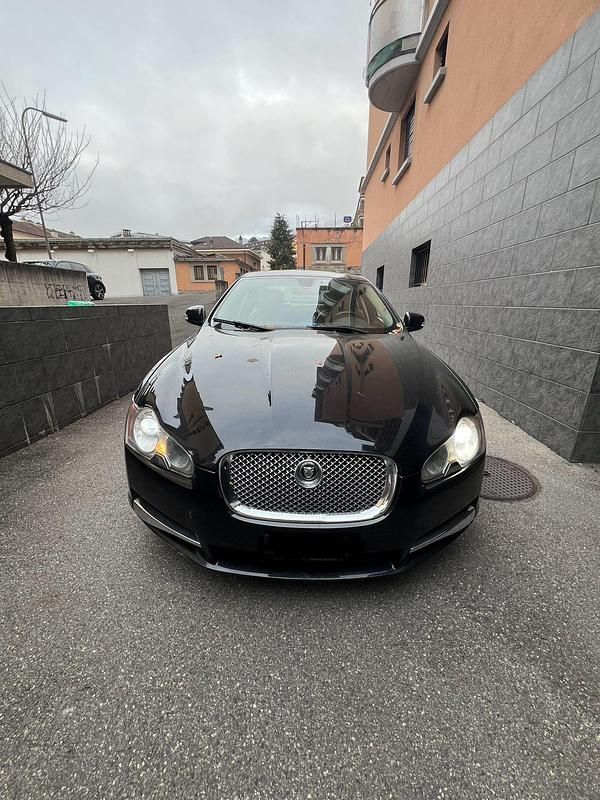Gebraucht Jaguar XF Premium Luxury 207 PS (152 kW) 2009 Limousine
