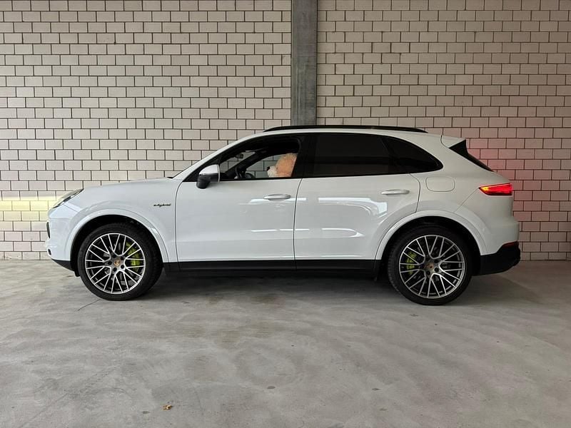 Gebraucht 2022 Porsche Cayenne Platinum Edition SUV | CHF 92’500 - Bild 1/4