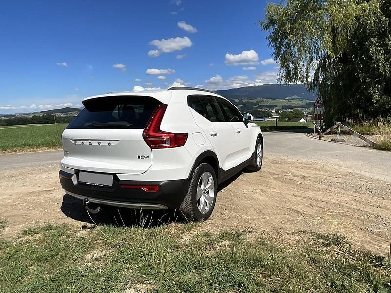 Gebraucht Volvo XC40 Momentum 190 PS (139 kW) 2020 SUV
