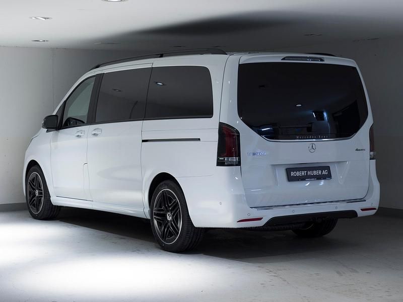 Gebraucht Mercedes V300 Exclusive 237 PS (174 kW) 2025 Weiss Van / Kleinbus