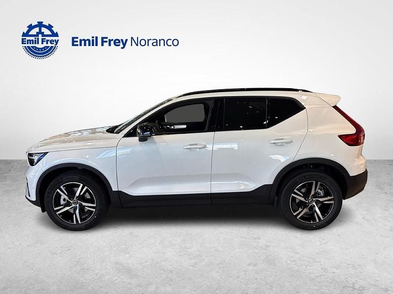 Neu Volvo XC40 Plus 177 PS (130 kW) 2026 SUV