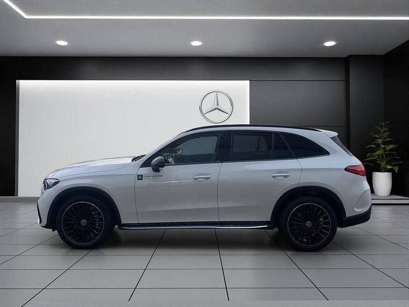 Gebraucht Mercedes GLC300e AMG line 258 PS (189 kW) 2024 SUV