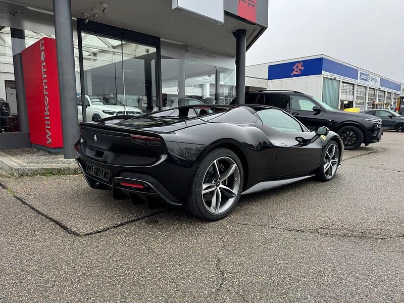 Neu Ferrari 296 830 PS (610 kW) 2026 Cabrio