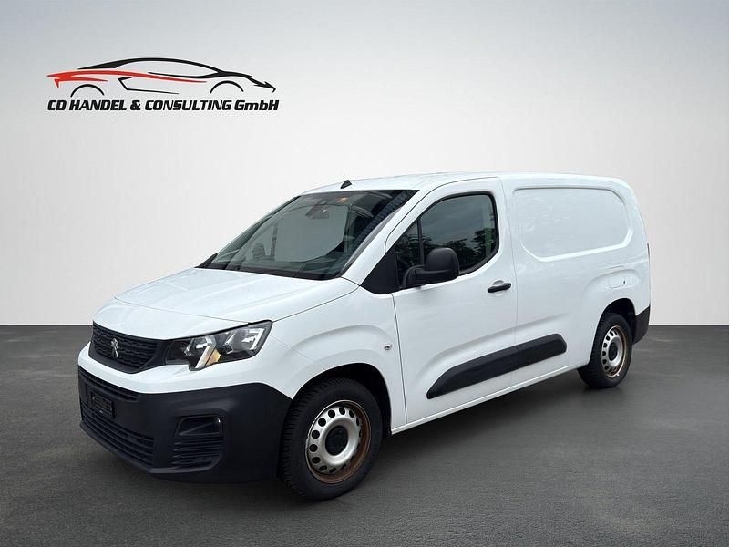 Gebraucht Peugeot Partner S 130 PS (95 kW) 2020 Van / Kleinbus