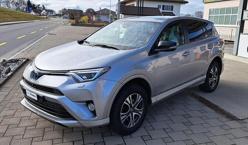 Gebraucht Toyota RAV4 Hybrid 197 PS (144 kW) 2017 SUV