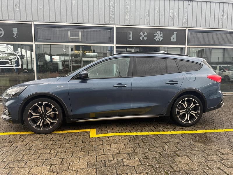 Gebraucht Ford Focus Business Edition 120 PS (88 kW) 2018