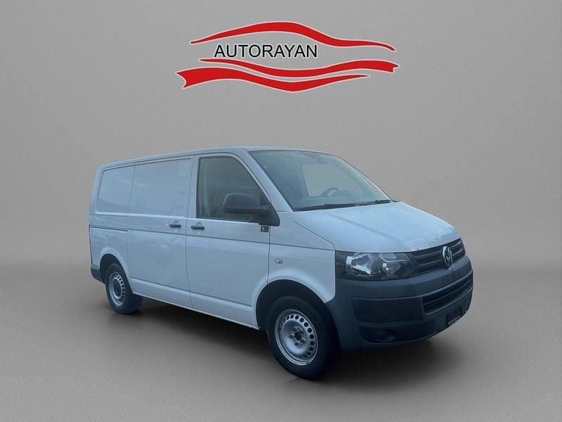 Gebraucht VW T5 140 PS (102 kW) 2014 Van