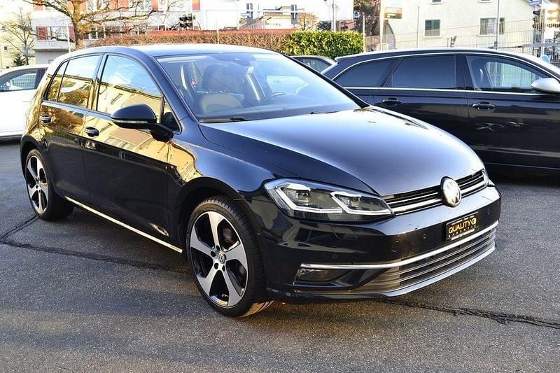 Gebraucht VW Golf VII Highline 150 PS (110 kW) 2017 Limousine