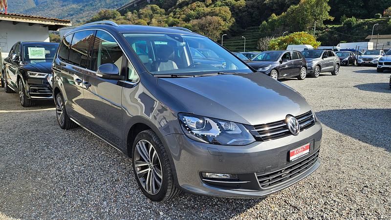 Gebraucht VW Sharan Highline 177 PS (130 kW) 2019 Van / Kleinbus