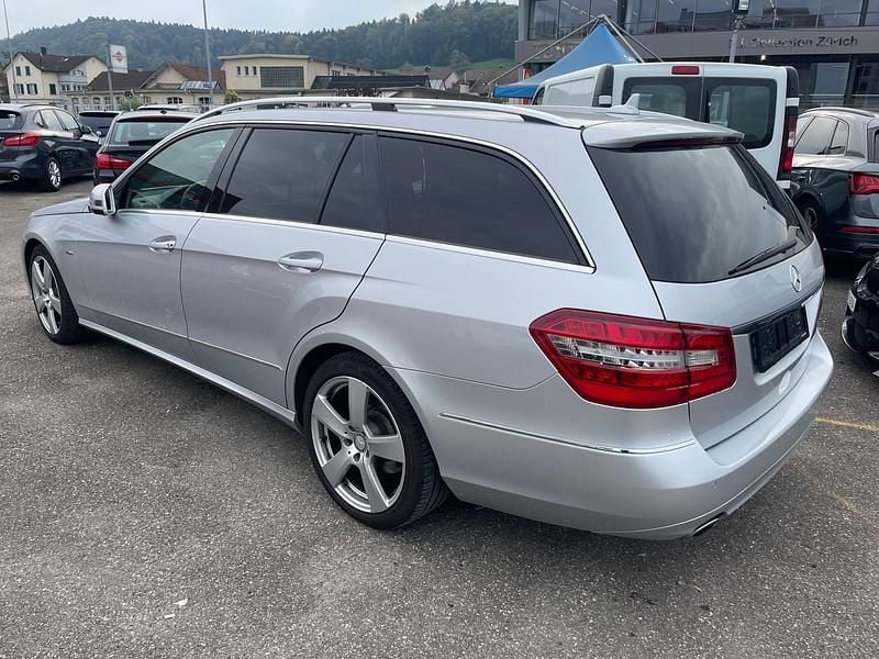 Gebraucht Mercedes E250 Avantgarde 204 PS (150 kW) 2011
