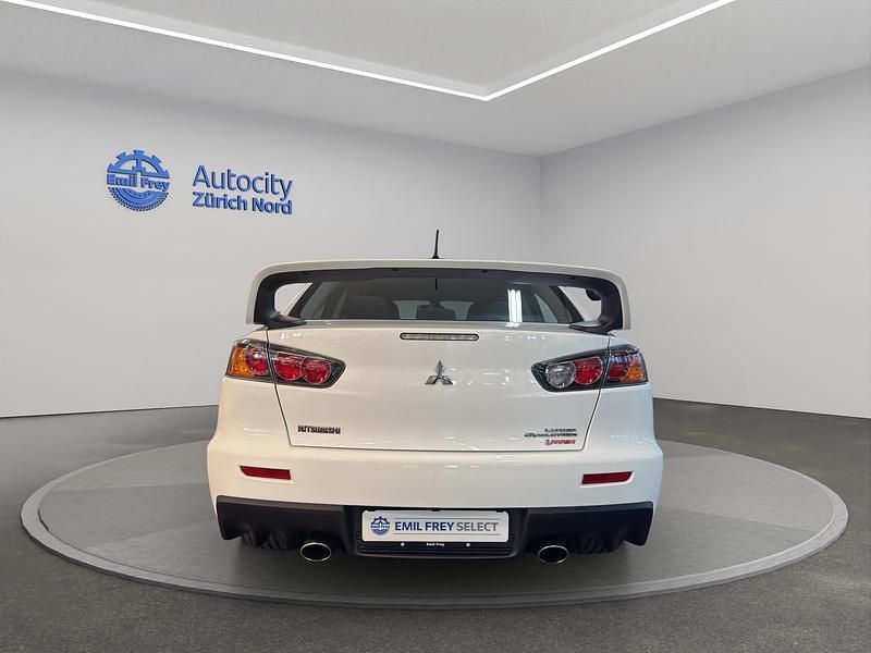 Gebraucht Mitsubishi Lancer 295 PS (216 kW) 2011 Weiss Limousine