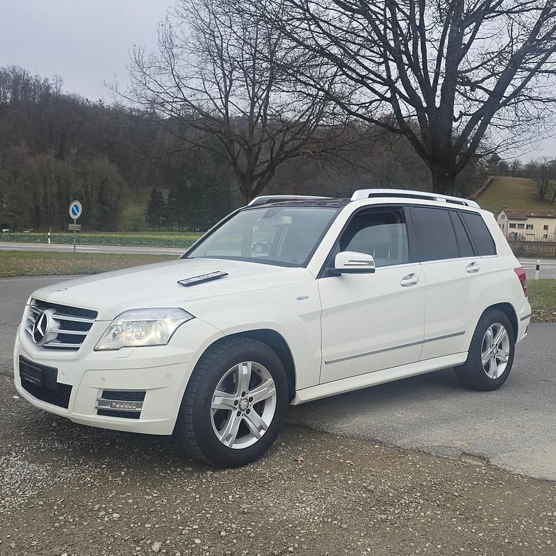 Gebraucht Mercedes GLK250 204 PS (150 kW) 2011 SUV