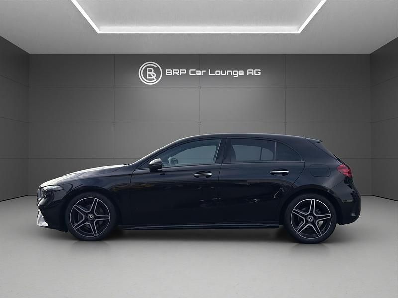 Gebraucht Mercedes A180 AMG line 116 PS (85 kW) 2023 Limousine