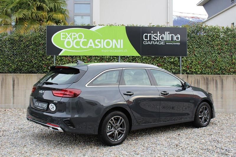 Gebraucht Kia Ceed Sportswagon 141 PS (103 kW) 2023 Anthrazit Kombi
