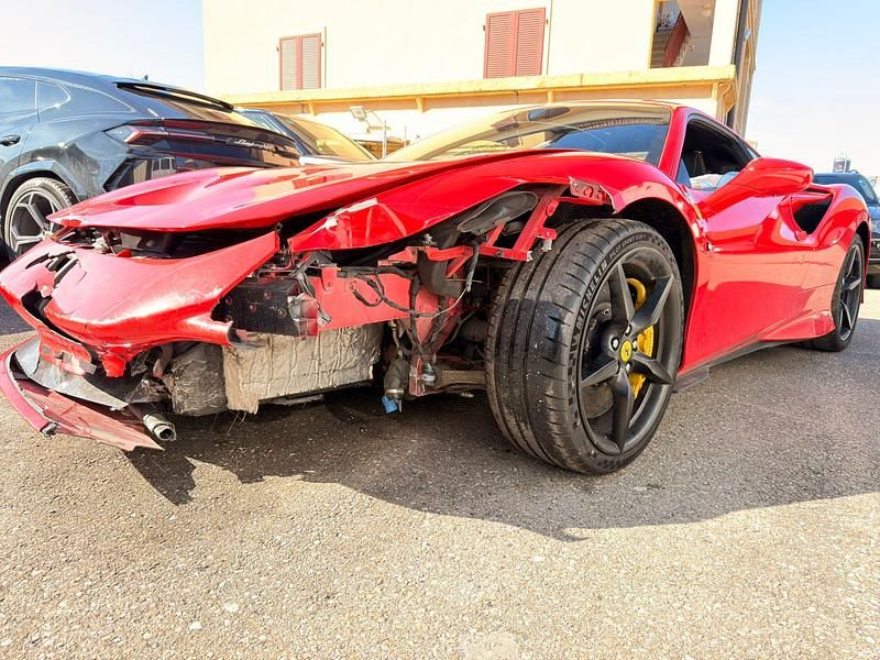 Gebraucht Ferrari F8 720 PS (529 kW) 2021