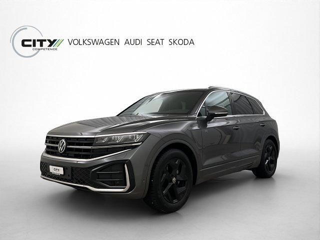Gebraucht VW Touareg R-line 231 PS (169 kW) 2024 Grau SUV