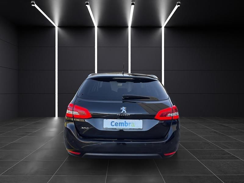Gebraucht Peugeot 308 SW Business-Line 131 PS (96 kW) 2015 Kombi