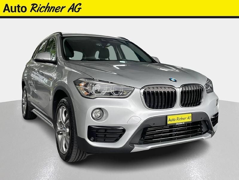 Gebraucht BMW X1 Sport Line 150 PS (110 kW) 2019 Grau SUV