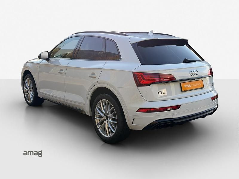 Gebraucht Audi Q5 Black Edition 204 PS (150 kW) 2021 Gletscherweiss metallic SUV