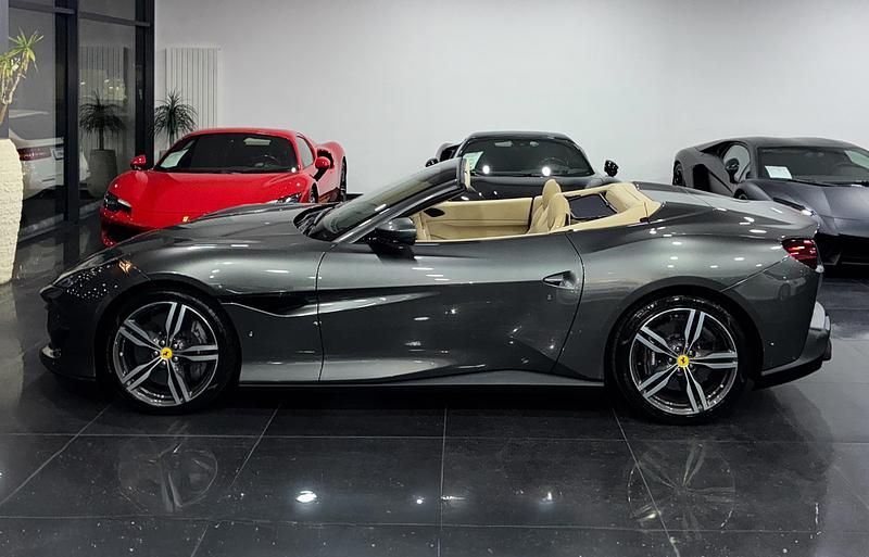 Gebraucht Ferrari Portofino 600 PS (441 kW) 2019 Cabrio