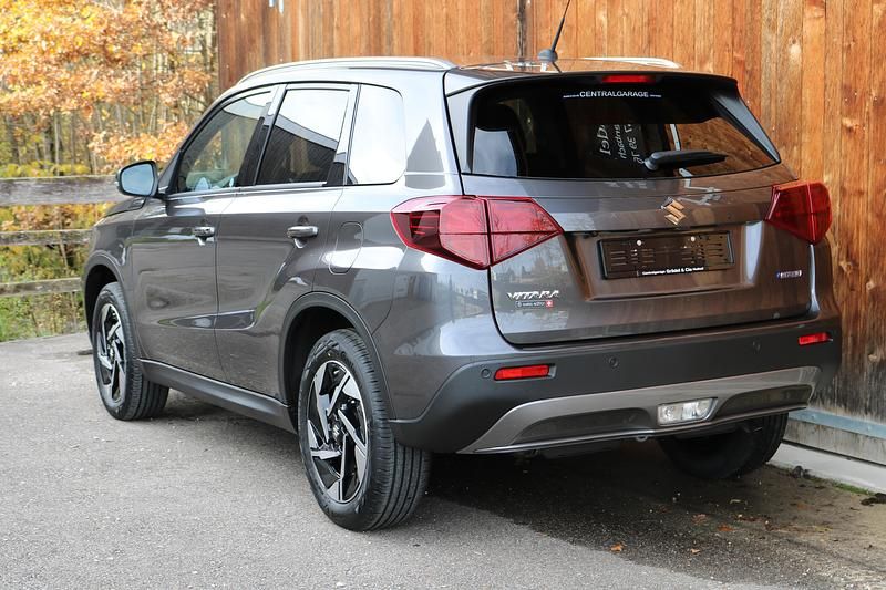 Neu Suzuki Vitara 110 PS (80 kW) 2025 Anthrazit SUV