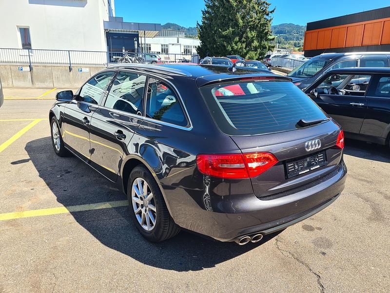 Gebraucht Audi A4 150 PS (110 kW) 2014 Kombi