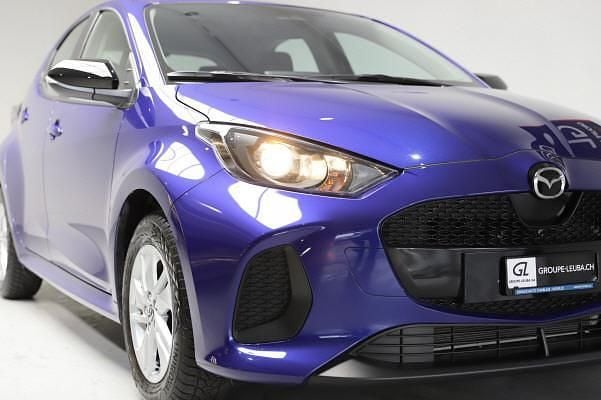 Gebraucht Mazda 2 Center-Line 92 PS (67 kW) 2024 Blau Limousine