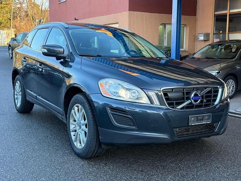 Gebraucht Volvo XC60 Summum 215 PS (158 kW) 2013 SUV