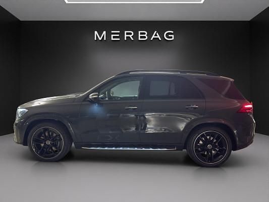Neu Mercedes GLE300 269 PS (197 kW) 2025 Grau SUV