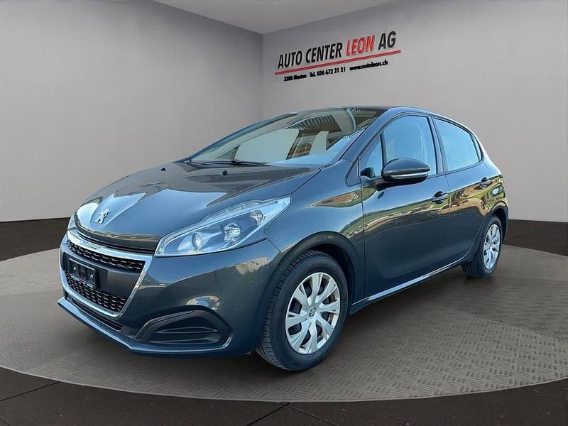 Gebraucht Peugeot 208 Access 82 PS (60 kW) 2017 Kleinwagen