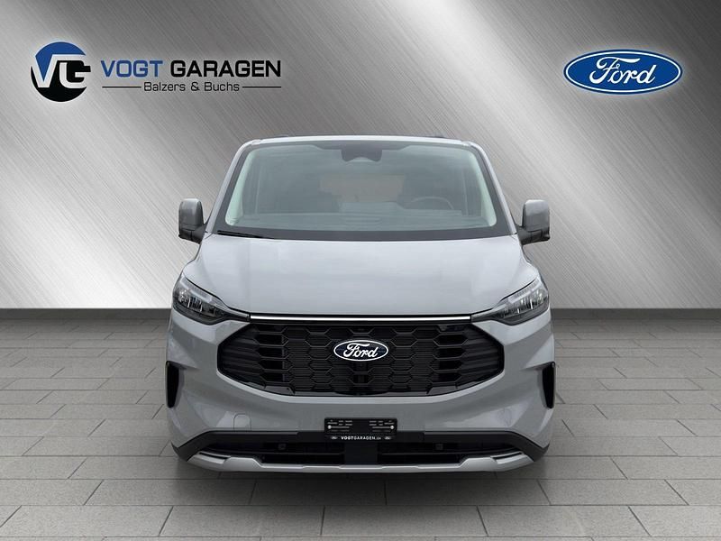 Neu Ford Tourneo Active 170 PS (125 kW) 2027 Van / Kleinbus