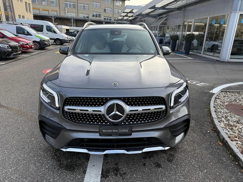 Gebraucht Mercedes GLB250 AMG line 224 PS (164 kW) 2020 Grau SUV