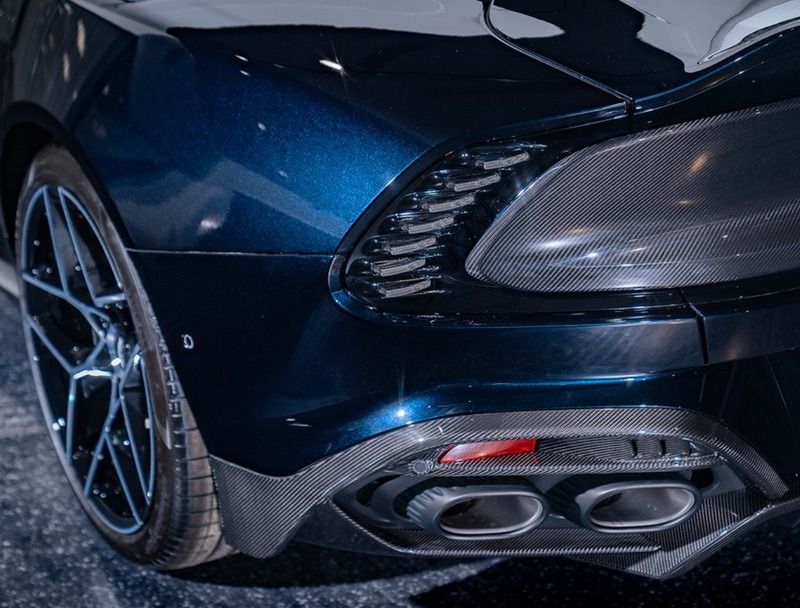 Neu Aston Martin Vanquish 835 PS (614 kW) 2025 Coupé