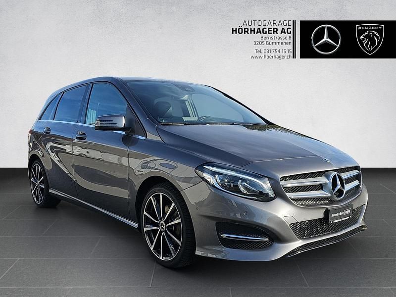 Grau Gebraucht 2018 Mercedes B200 Urban Van / Kleinbus | CHF 16’800 (Fairer Preis) - Bild 1/4