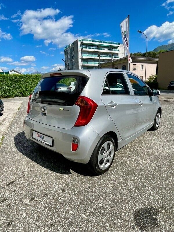 Gebraucht Kia Picanto 85 PS (62 kW) 2013 Kleinwagen