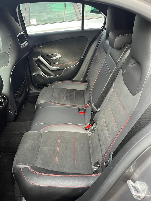 Gebraucht Mercedes A250 AMG line 262 PS (192 kW) 2020