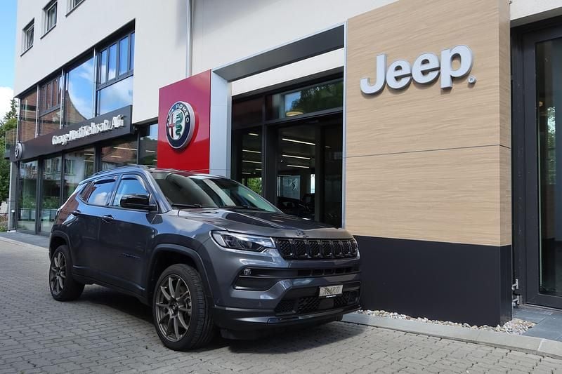 Gebraucht Jeep Compass Night Eagle 190 PS (139 kW) 2022 SUV
