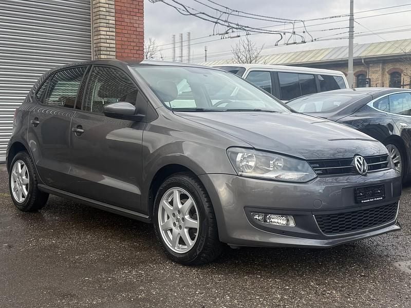 Gebraucht VW Polo Comfortline 90 PS (66 kW) 2012
