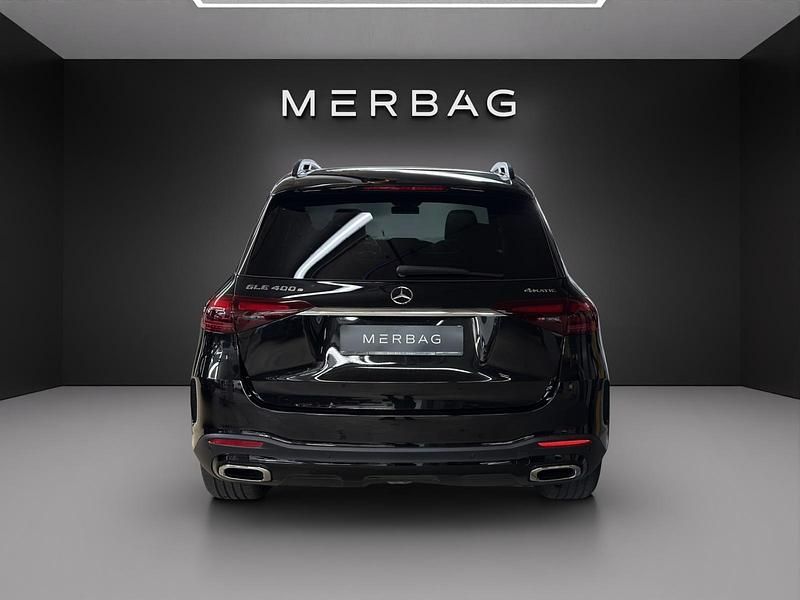 Neu Mercedes GLE400 381 PS (280 kW) 2026 Schwarz Kombi